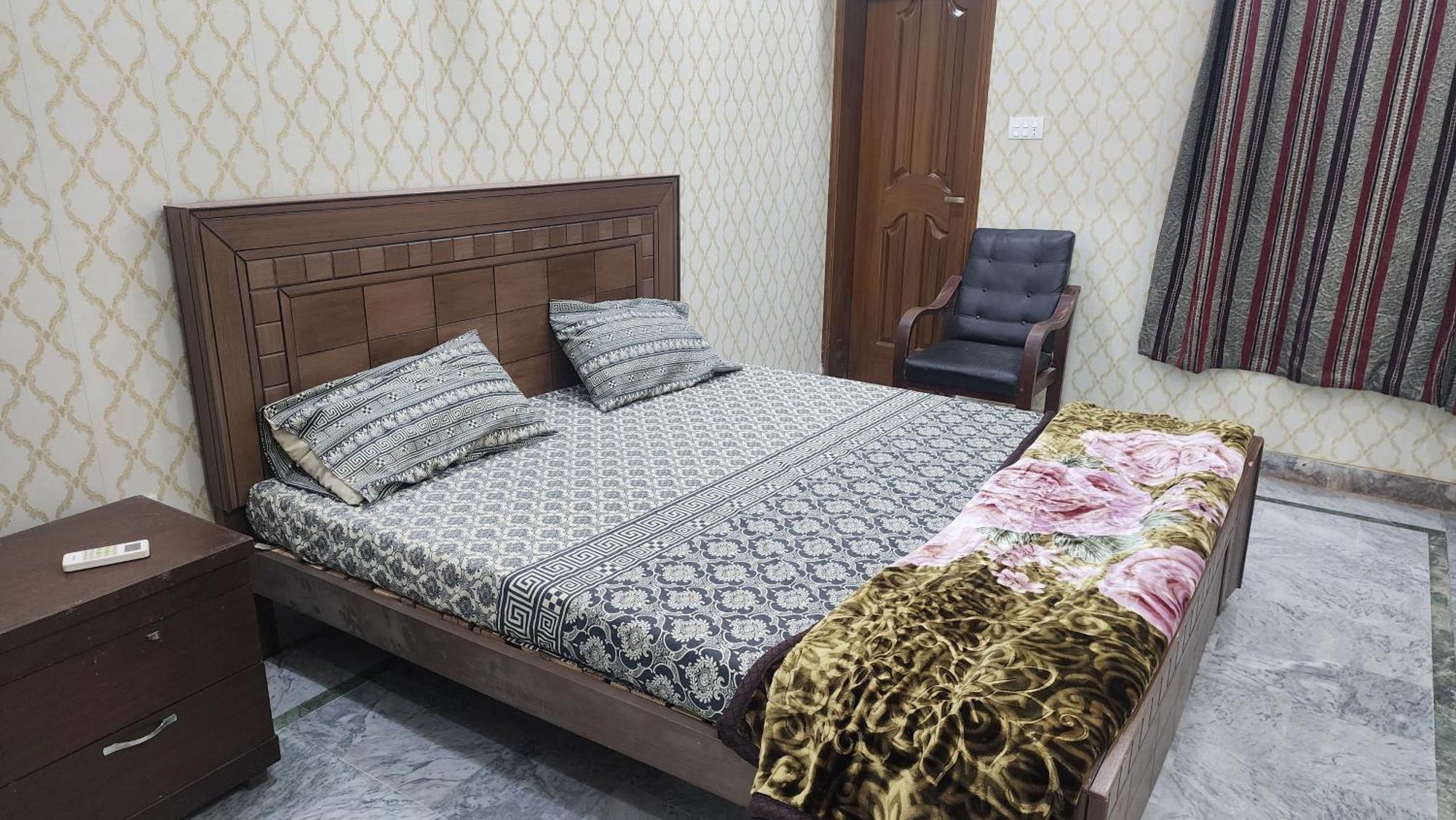 Darul Khair Лахор Екстер'єр фото